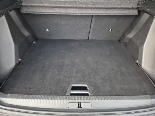Peugeot 2008 puretech 130 s&amp;s bvm6 — photo 21