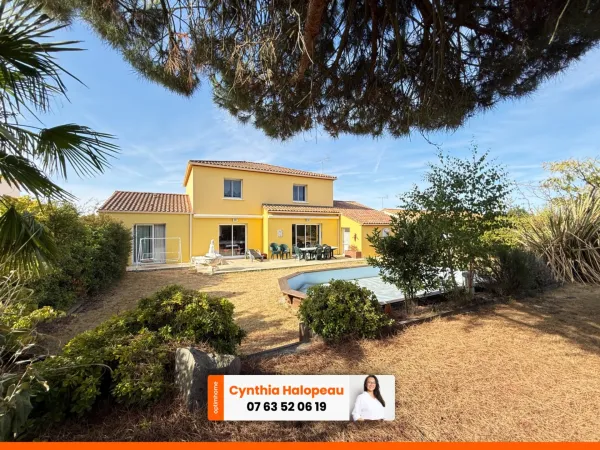 Maison à vendre Chauché (85140) - 5 chambres, piscine