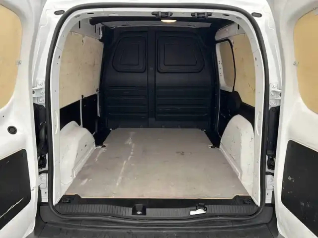 Renault Kangoo van blue dci 95 — photo 54