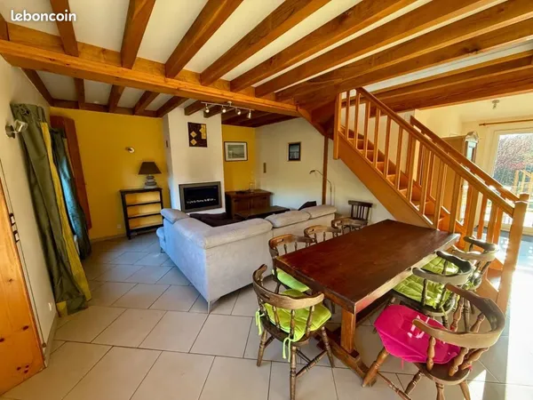 Maison 6 pièces 100 m²