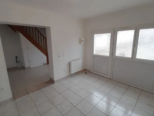 Location maison mitoyenne rénovée