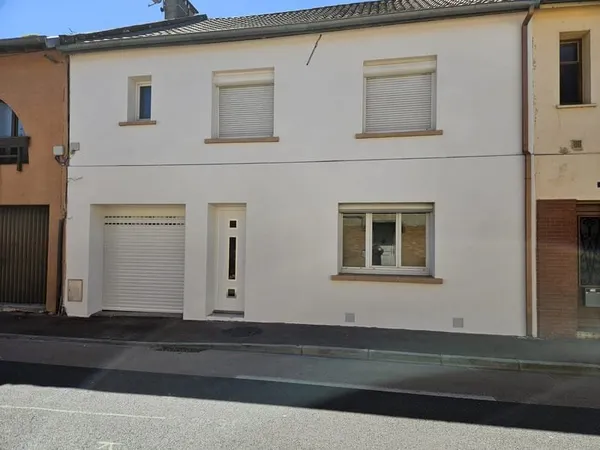 Belle maison de ville à BRUGUIERES entièrement rénovée