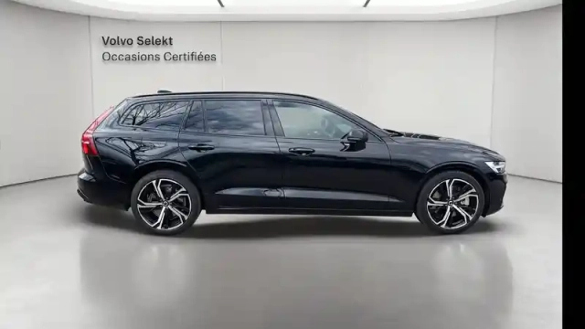 Volvo V60 t6 awd hybride rechargeable 253 ch + 145 ch geartronic 8 — photo 8