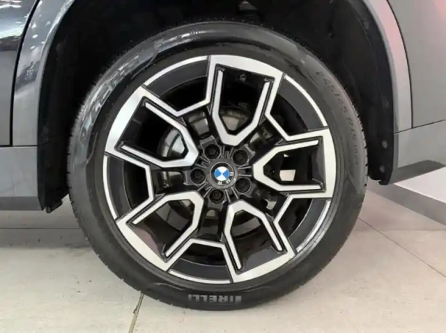 Bmw X1 sdrive18i 136ch xline — photo 9