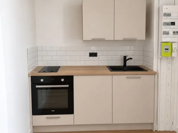 Studio refait à neuf - Rue au Change