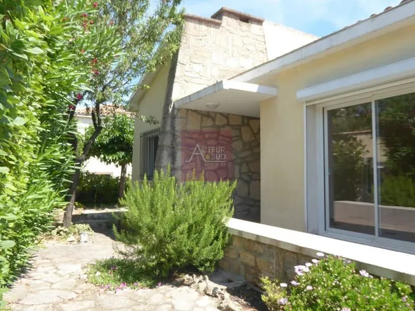 Maison de plain-pied 5 pièces 89 m²