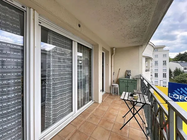 Appartement 4 pièces 77 m²