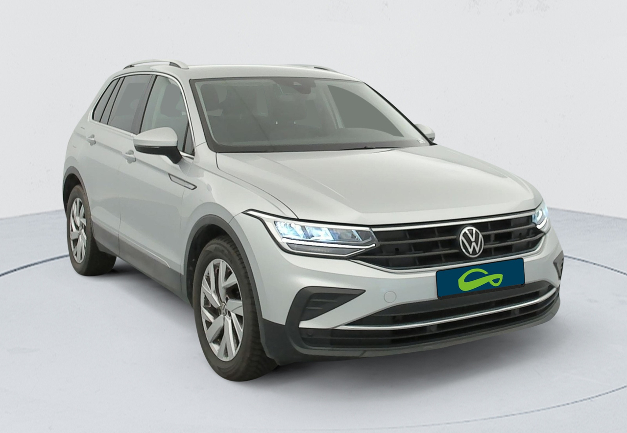 Volkswagen Tiguan — photo 7