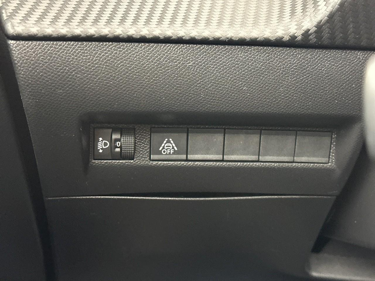 Peugeot 208 puretech 75 s&s bvm5 active business — photo 16