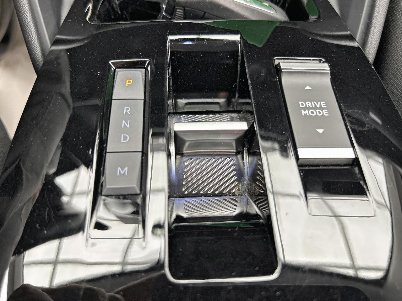 Citroën C4 puretech 130 s&s eat8 feel pack — photo 17