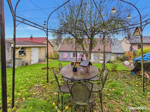 Maison 8 pièces 146 m²