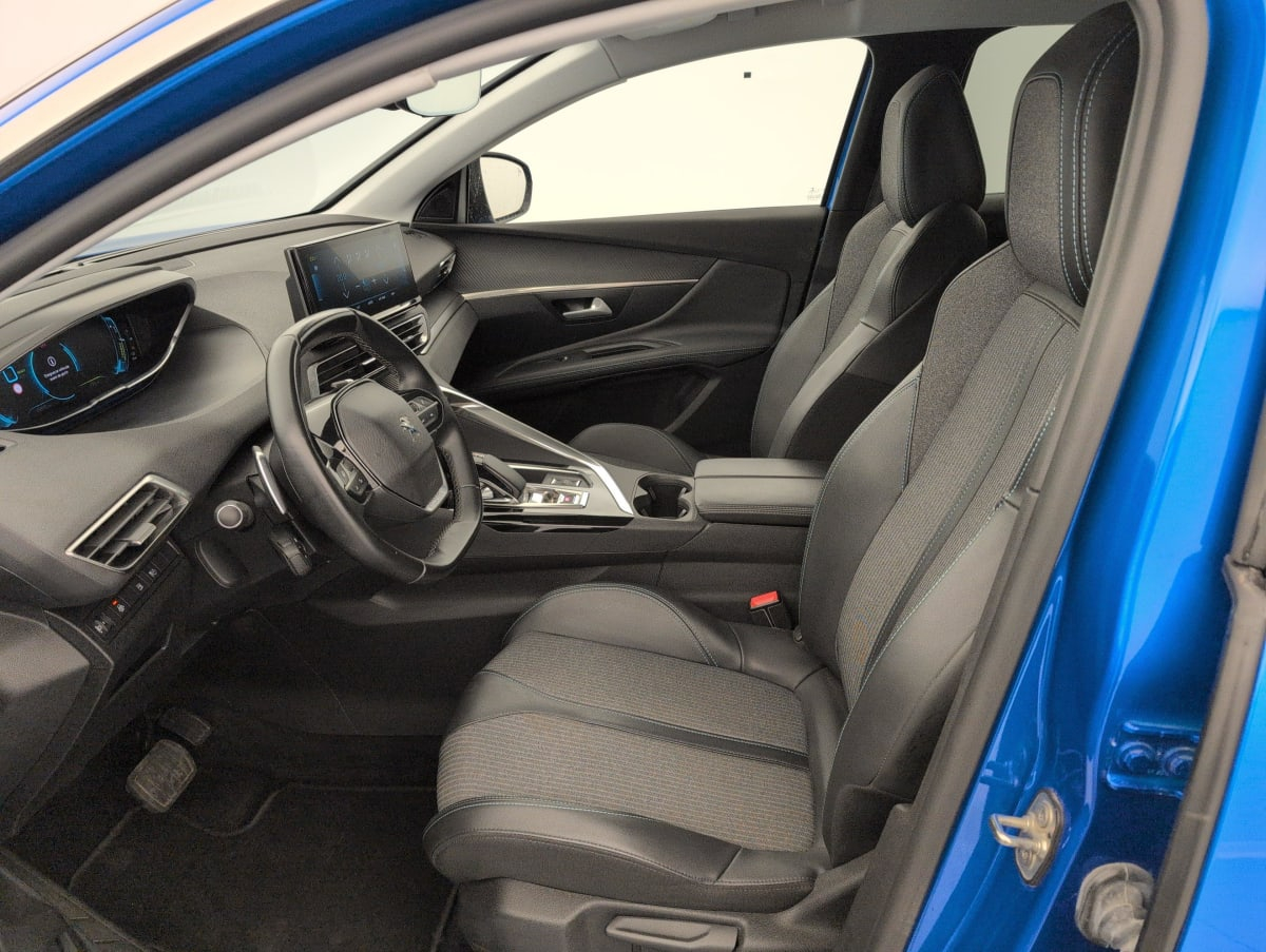 Peugeot 3008 — photo 16