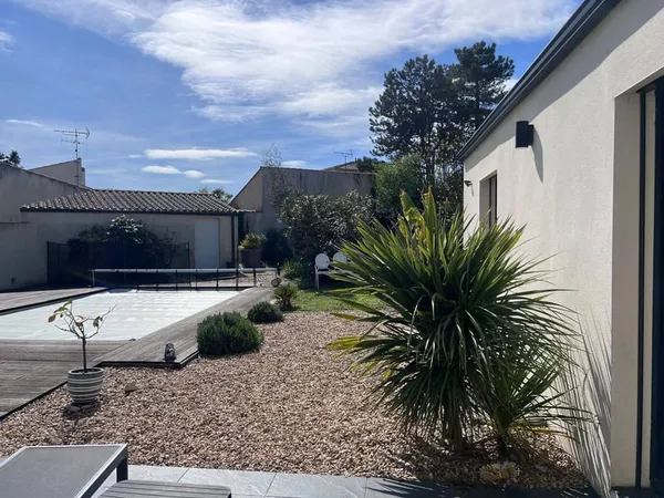 Maison 6 pièces 144 m²