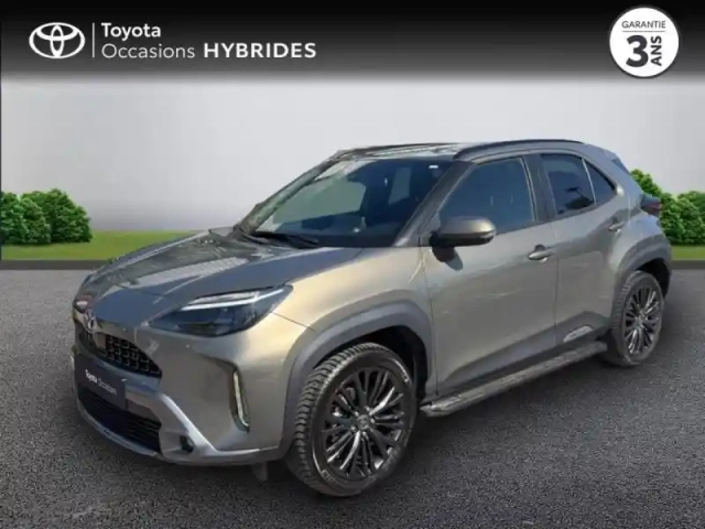 Toyota Yaris cross 116h trail awd-i + marchepieds my22
