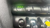Mini Mini Cooper SE 184ch Edition Greenwich BVA — photo 27