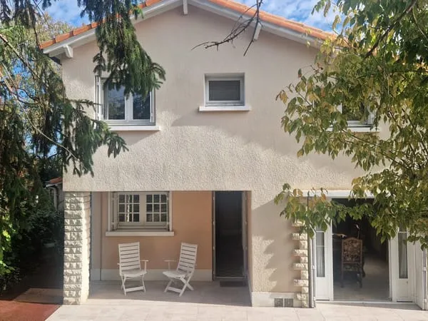 Maison des années 50, Niort 8 pièce(s) 146.16 m2