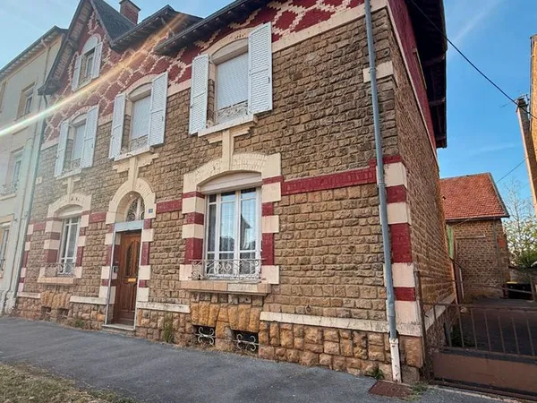 Maison 7 pièces 200 m²