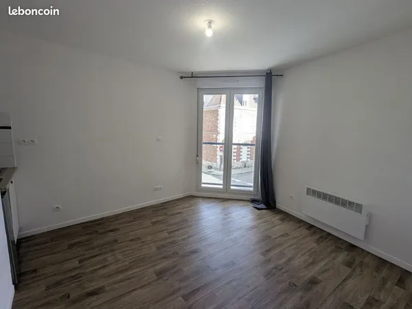 Studio 1 pièce 19 m²
