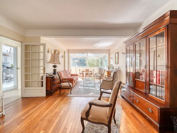 Maison 6 pièces 181 m²