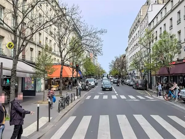 Local commercial 140 m² PARIS