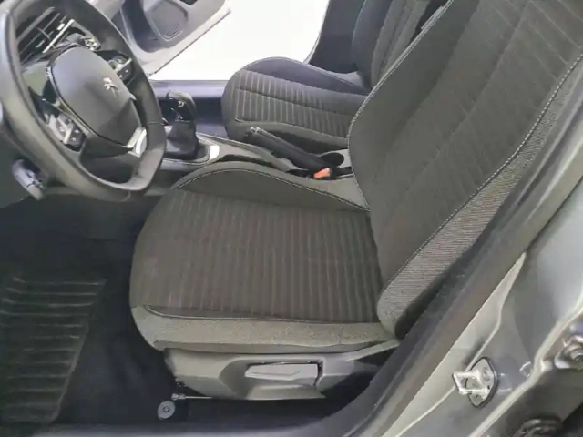 Peugeot 208 puretech 75 s&amp;s bvm5 — photo 11