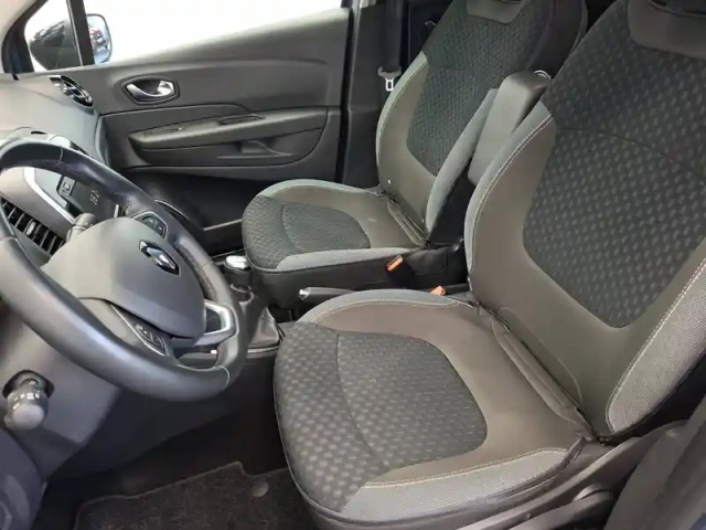 Renault Captur tce 150 fap — photo 12