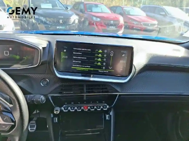 Peugeot 2008 puretech 130 s&amp;s bvm6 — photo 15