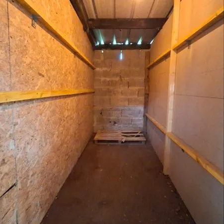 Stockage Location Saint-Martin-des-Champs 10m² 50€