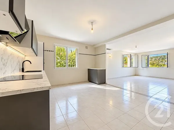 Appartement 3 pièces 87 m²