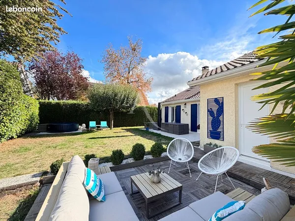 Maison 6 pièces 100 m²
