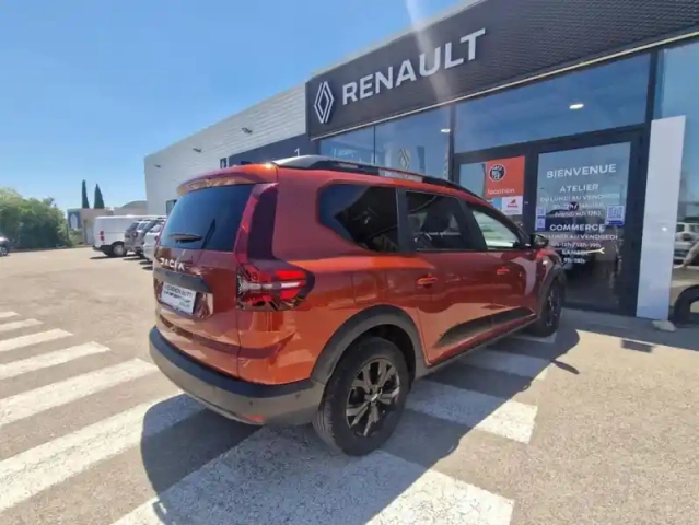 Dacia Jogger 7 places extreme+ tce 110 — photo 5