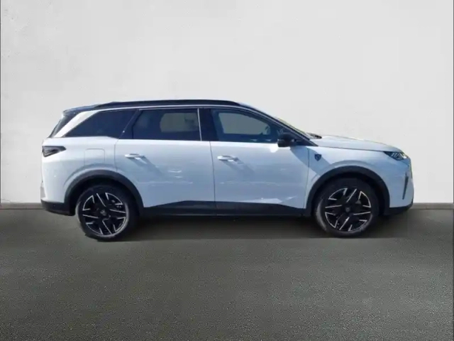 Peugeot 5008 hybrid 145 e-dcs6 — photo 4