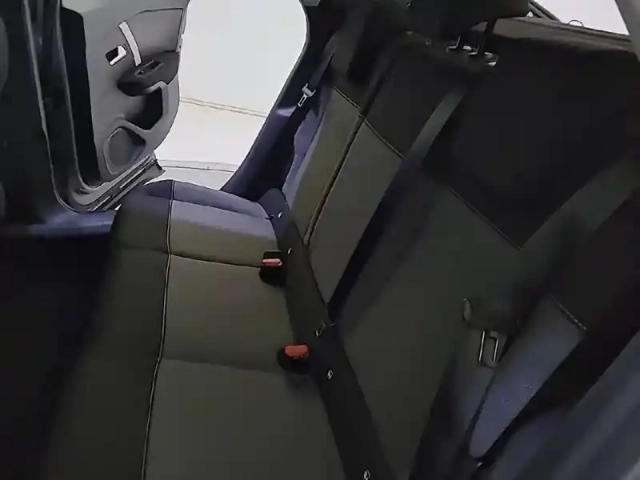 Citroën C4 hybride 100 e-dcs6 — photo 41