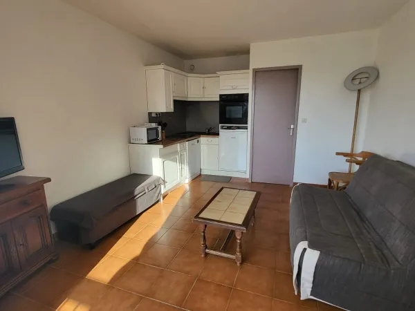 Studio 1 pièce 28 m²