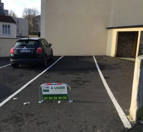 Garage et parking Location Meaux 58€