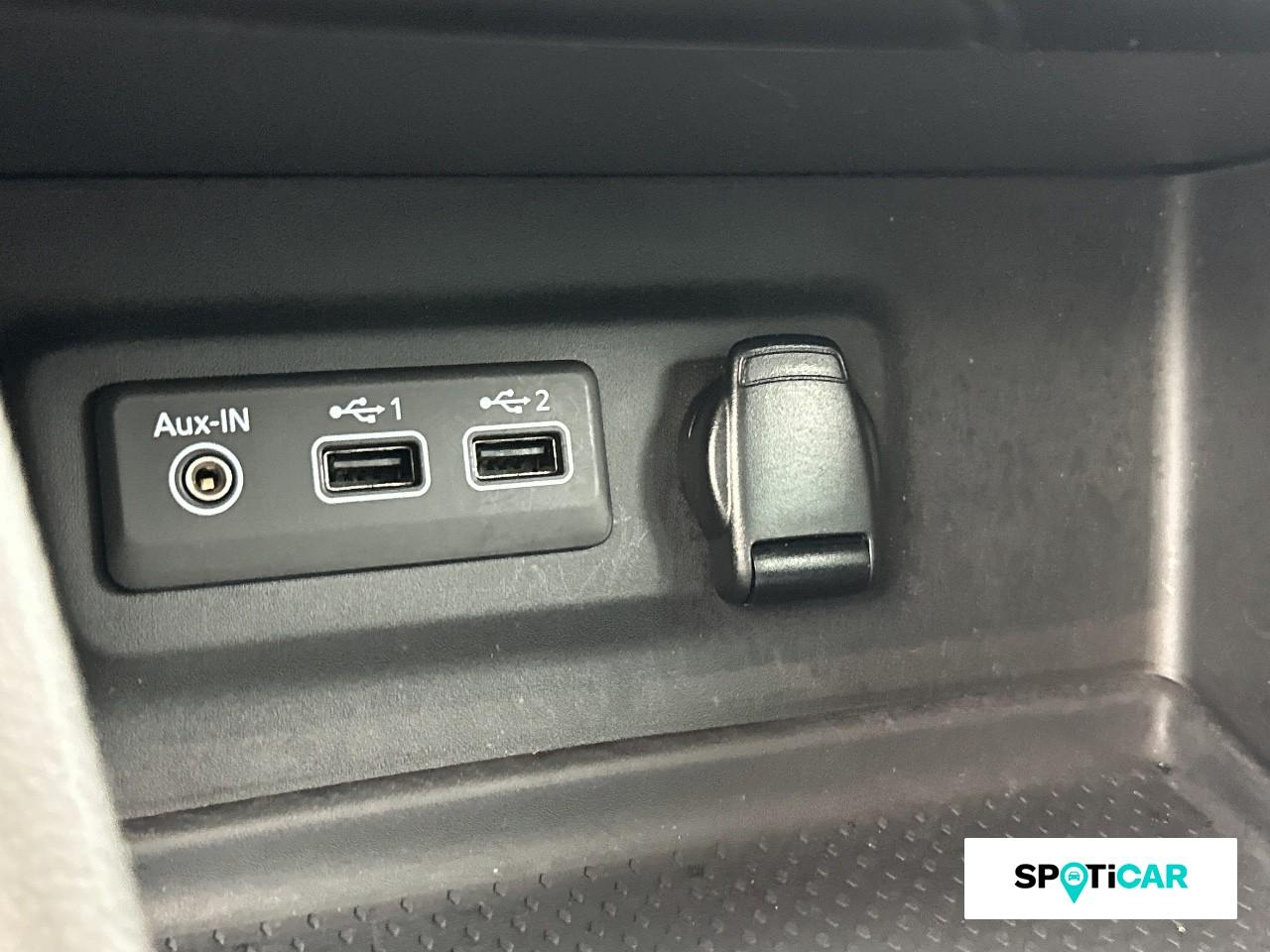 Renault Megane estate 1.6 e-tech plug-in 160ch techno — photo 16