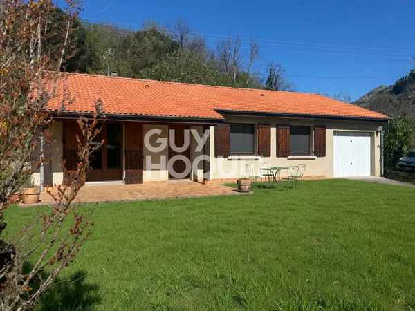 Proximité et vue sur village d'Antraigues-Asperjoc