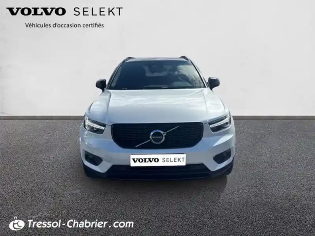 Volvo Xc40 d3 adblue 150 ch geartronic 8 r-design — photo 3