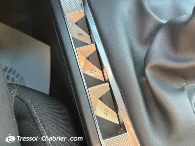 Ds Ds 3 ds3 crossback puretech 100 bvm6 chic — photo 28
