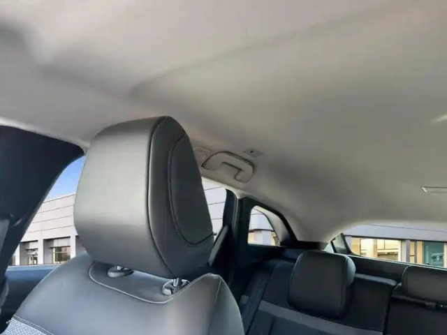 Citroën C5 x hybride rechargeable 225 e-eat8 shine — photo 25