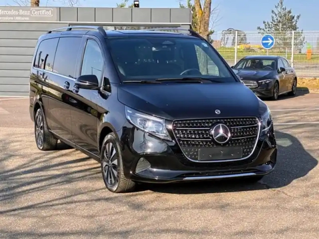 Mercedes Cla sse v 300 d 4matic extra-lo — photo 18