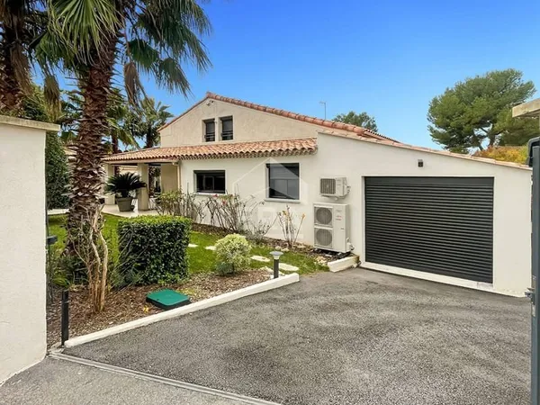 Maison 6 pièces 231 m²