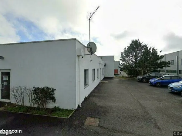 Bureaux 247 m²