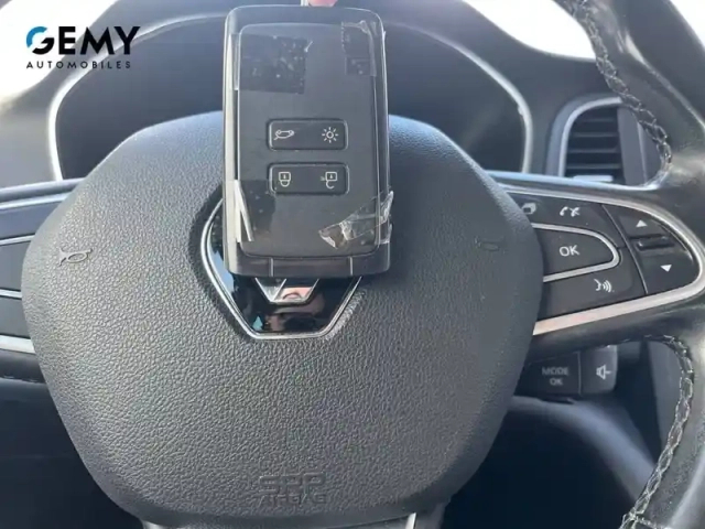 Renault Megane mégane iv berline dci 165 energy edc — photo 19