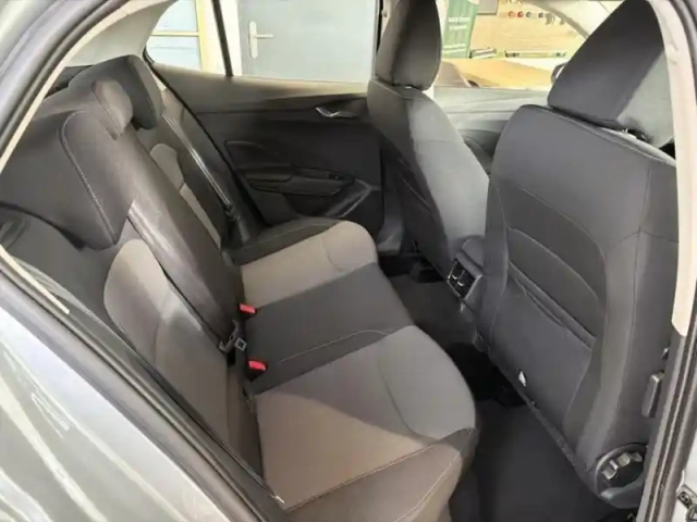 Skoda Fabia 1.0 tsi evo2 95ch selection — photo 10