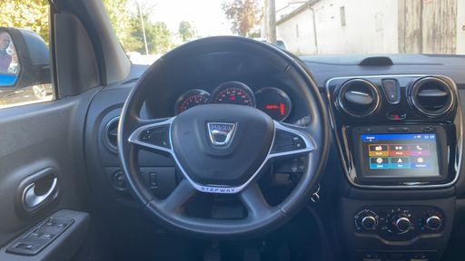 Dacia Lodgy 1.5 Blue dCi 115  - Stepway 7 Pl. – 2021 – 99240 km – Diesel – Boîte Manuelle — photo 34