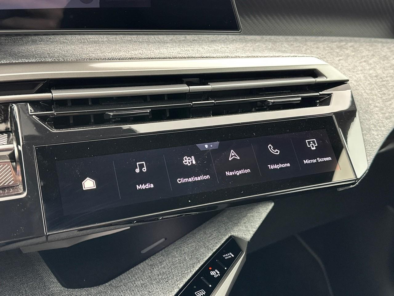 Peugeot 3008 hybrid 145 e-dcs6 allure — photo 26