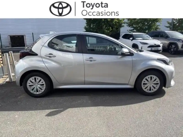 Toyota Yaris 120 vvt-i dynamic 5p my22 — photo 3