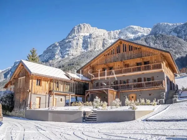 Chalet 8 pièces