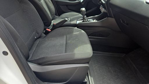 Renault Clio 1.0 TCe 100 - Zen – 2020 – 60798 km – Essence – Boîte Manuelle — photo 25